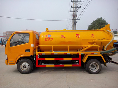 市政清淤利器 吸污車廠家與產品全解析